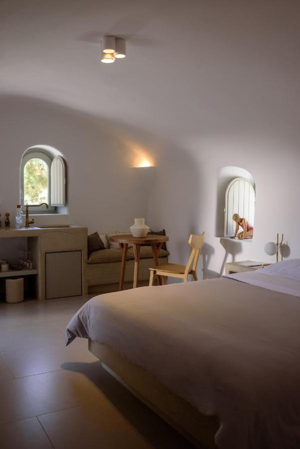 Oia Treasures Art Suites Екстер'єр фото