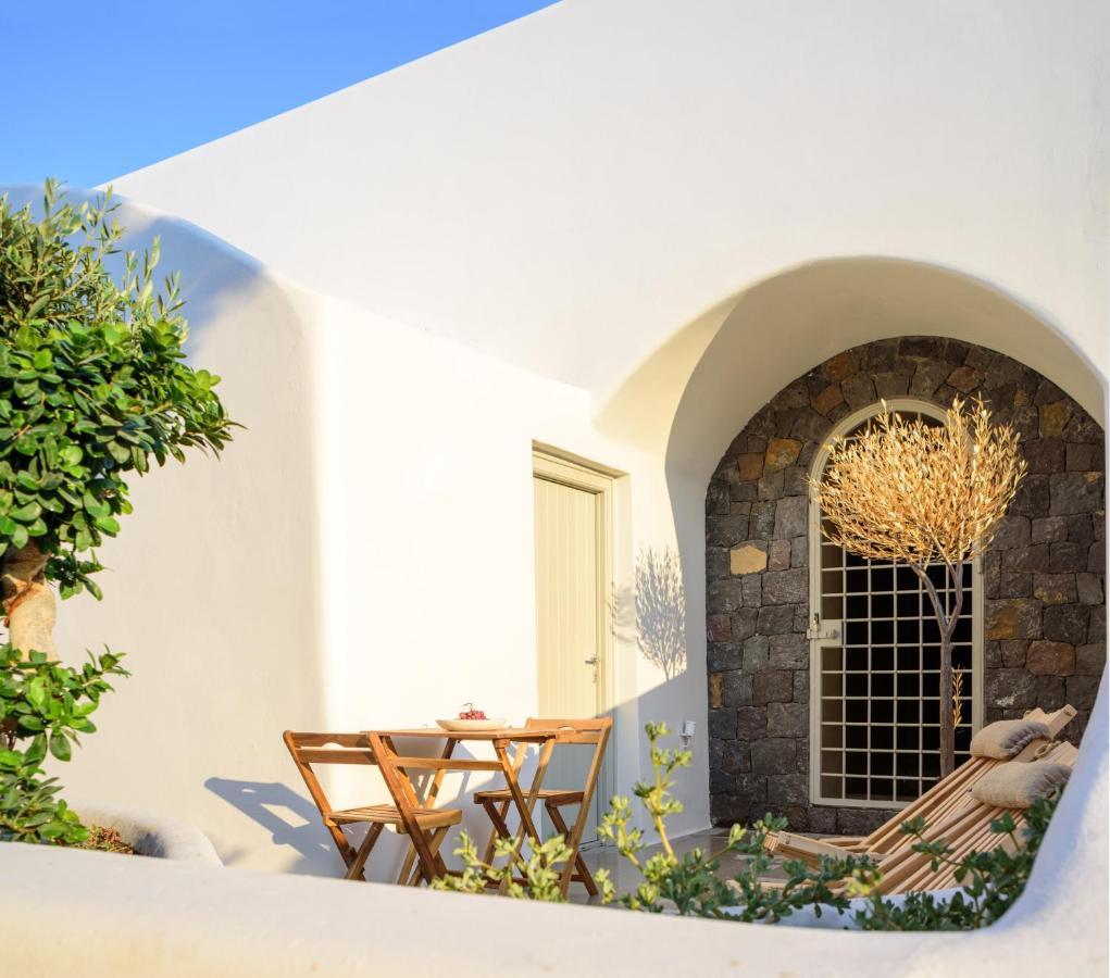 Oia Treasures Art Suites Екстер'єр фото