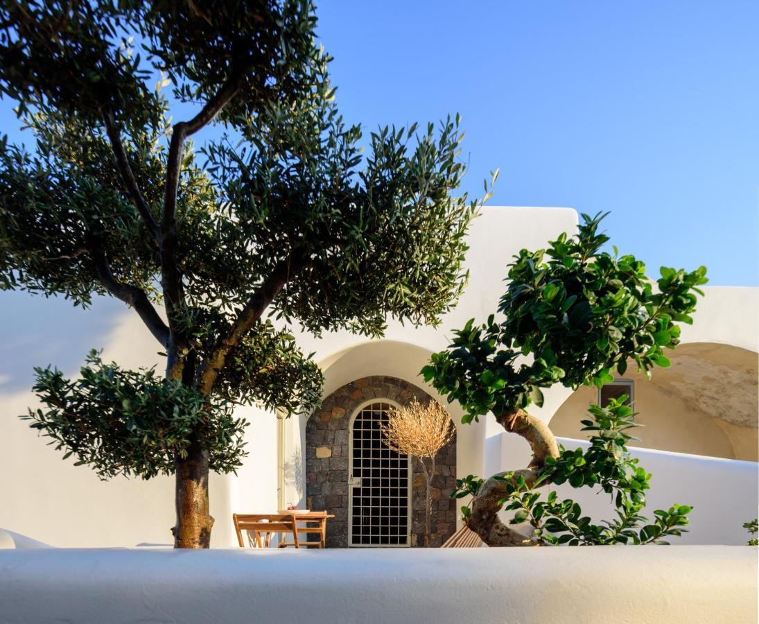 Oia Treasures Art Suites Екстер'єр фото